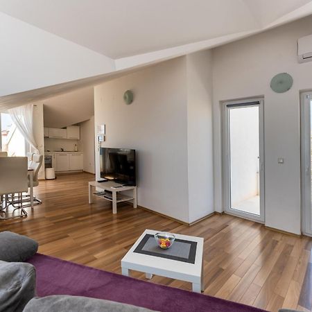 נובליה Apartments Barbati מראה חיצוני תמונה
